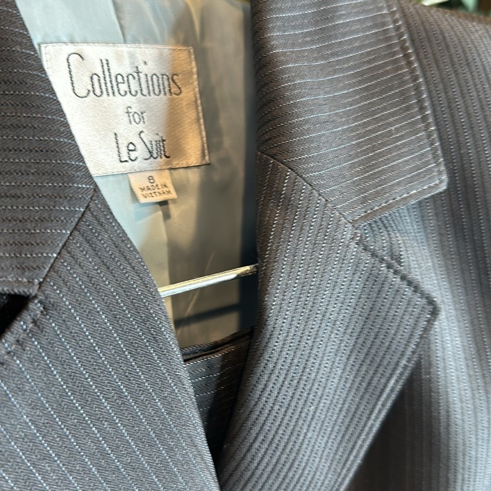 🆕NWT Collections for Le Suit 2 Pv Black Pinstriped Pant Suit, 8 - Picture 4 of 10